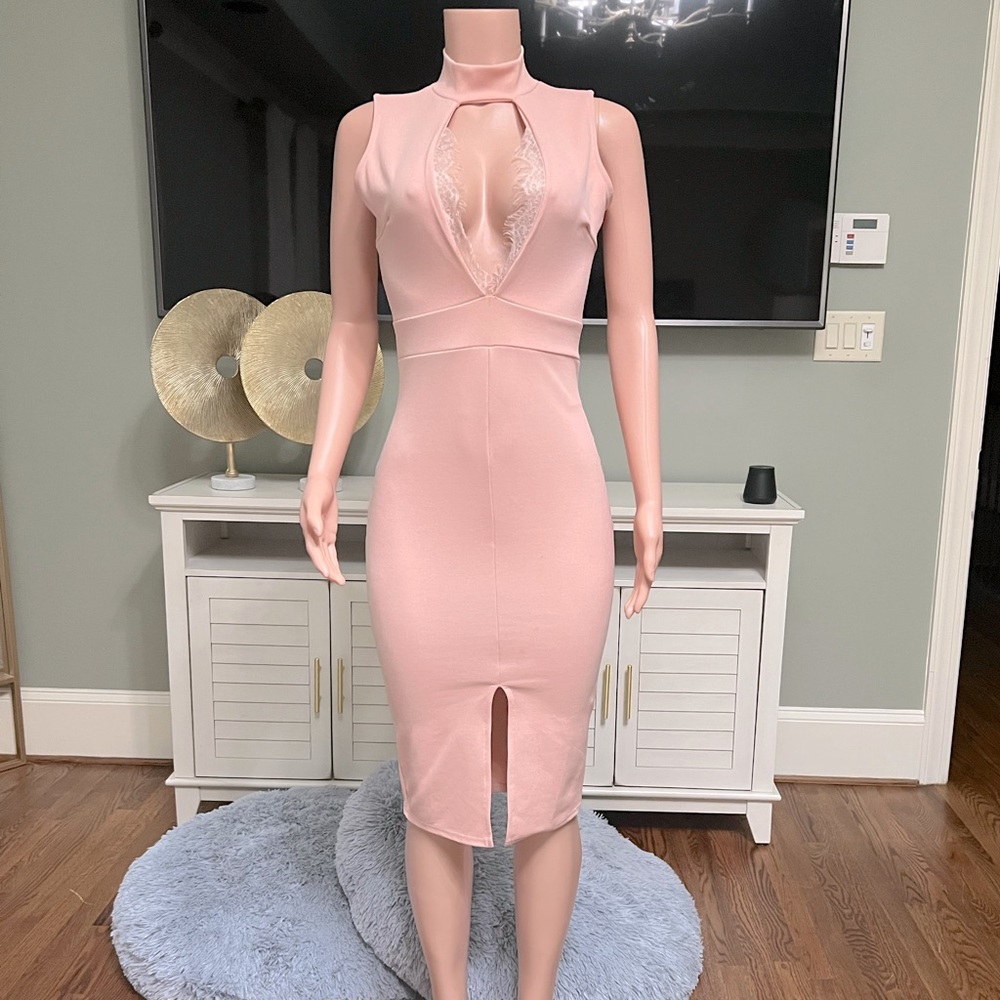 “Class is in Session” Lace Brassiere Midi Bodycon Dress. Size US 6. Great Fit!